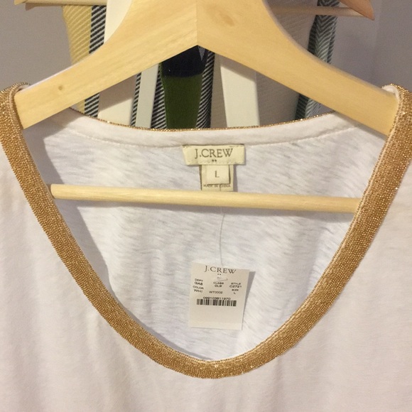 NOT a plain white tee. - Picture 3 of 6